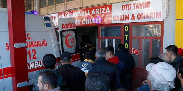 İlçeyi sarsan olay! 18 yaşındaki genç, çalıştığı iş yerindeki otomobilde ölü bulundu