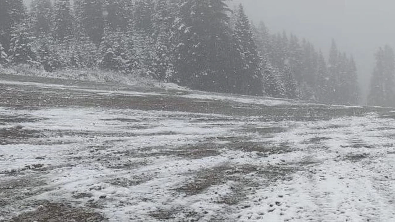 Ilgaz Dağına kar yağdı!