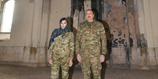 İlham Aliyev'den dünyaya çok net mesaj! İşte cami ziyaretinin şifreleri