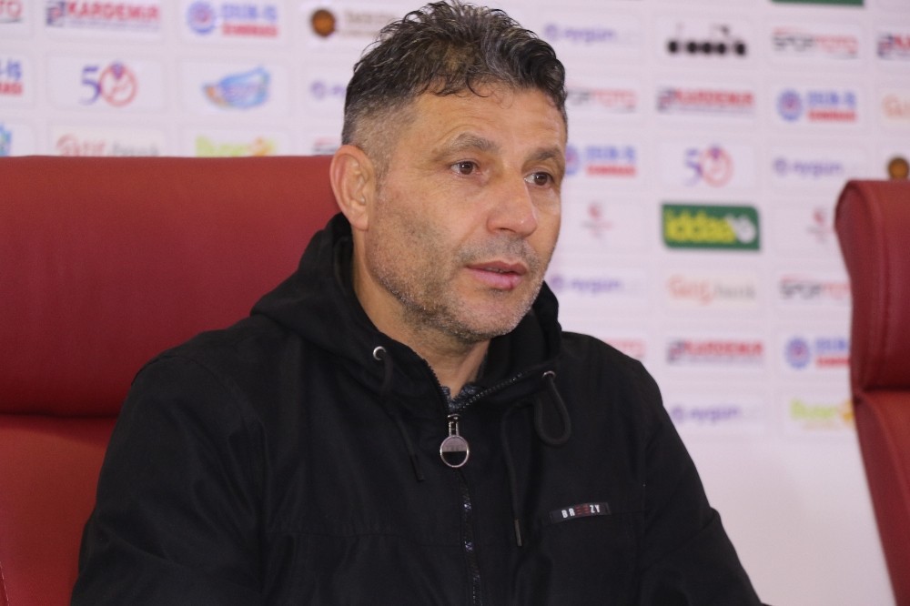 İlhan Özer: “Bireysel ve paylaşım hatalarından dolayı goller yedik” 