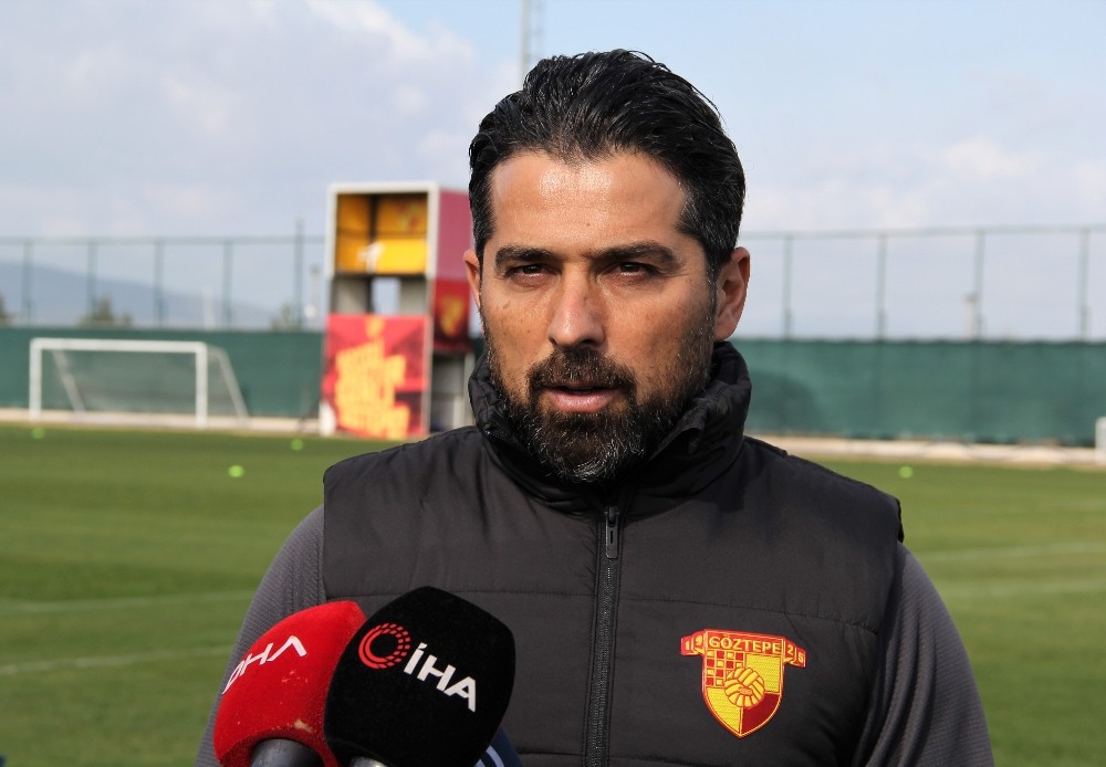 İlhan Palut, futbolculara taş çıkardı 