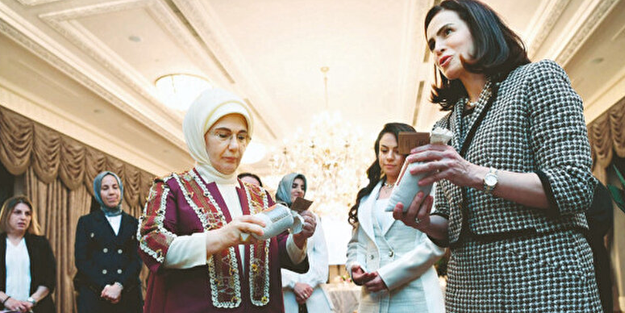 İlikli kemik suyuyla markalaştı