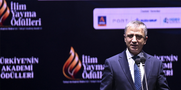 İlim Yayma Vakfı Büyük Ödülü'ün sahibi olan Prof. Dr. İbrahim Akduman araştırmasını anlattı!