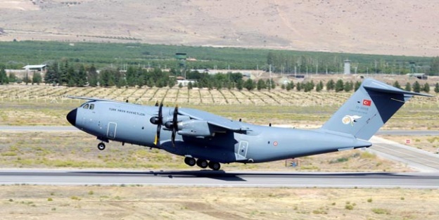 İlk A400M transatlantik görevini tamamladı