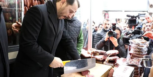 İlk adım yine kamudan