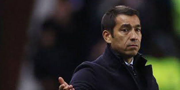 İlk adımı attı: Beşiktaş'ın Giovanni van Bronckhorst ile imza atabilir! Rakibi çileden çıkartan gelişme