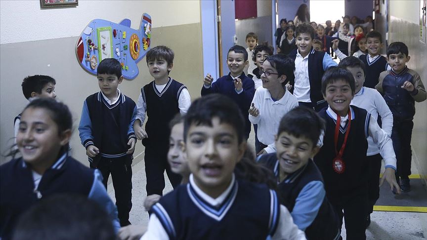 İlk ara tatilin ardından okul zili yarın çalacak