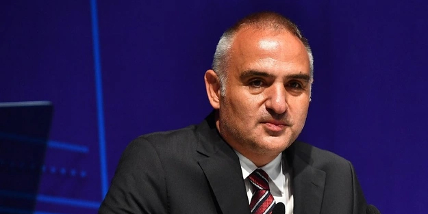 İlk çeyrek turizm gelirini Bakan Ersoy verdi: Turizm gelirinde rekor var!
