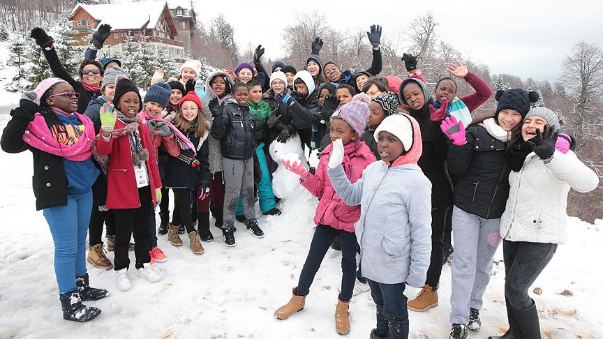 İlk defa 'kar' gördüler!