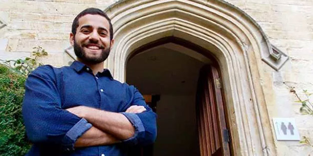 İlk defa Müslüman direktör atadılar