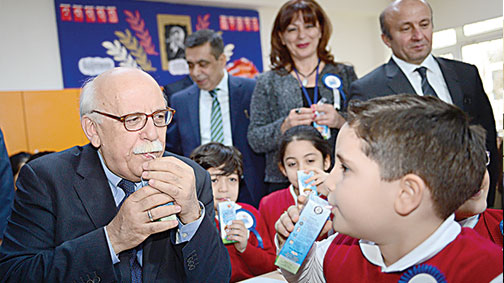 İlk dersimiz ‘sütün faydaları’