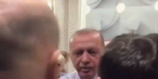 İlk görüntüler geldi! Erdoğan tebrikleri kabul ediyor