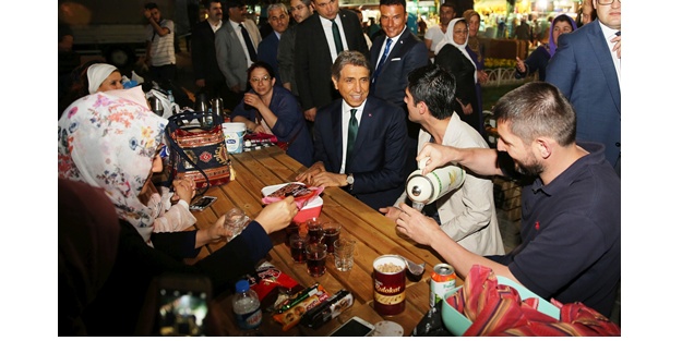 İlk iftar Sultanahmet'te