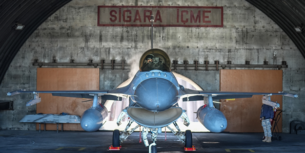 İlk kez görüntülendiler: Uçar dediğimiz uçak, o andan itibaren uçar