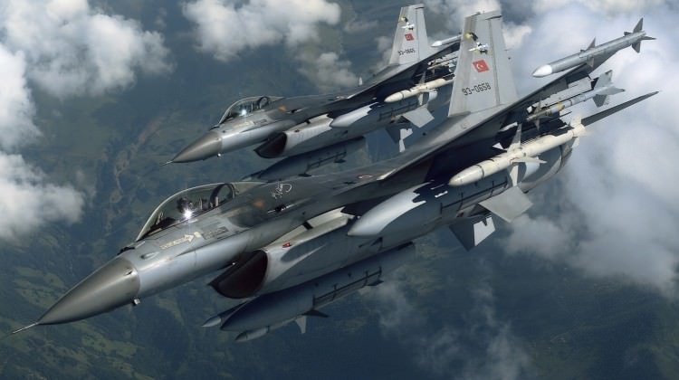Türk hava sahası NATO'ya kapatılmış!