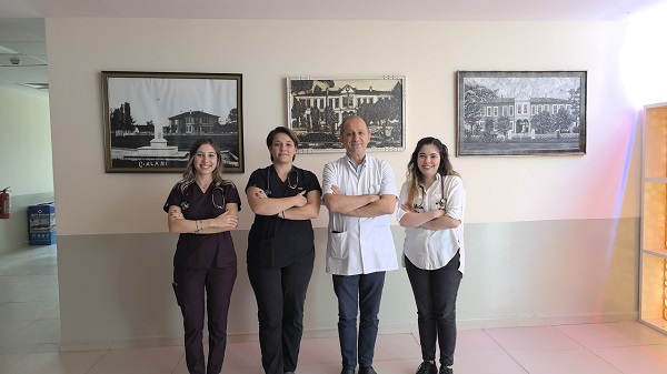 İlk nöbetlerini tuttular! Doğdukları hastaneye atandılar