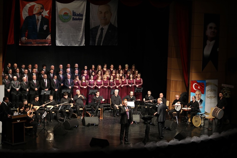 İlkadım Belediyesi THM Korosundan unutulmaz konser 