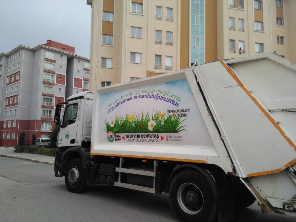 İlkadım’da temizlik araçları çiçek açtı 