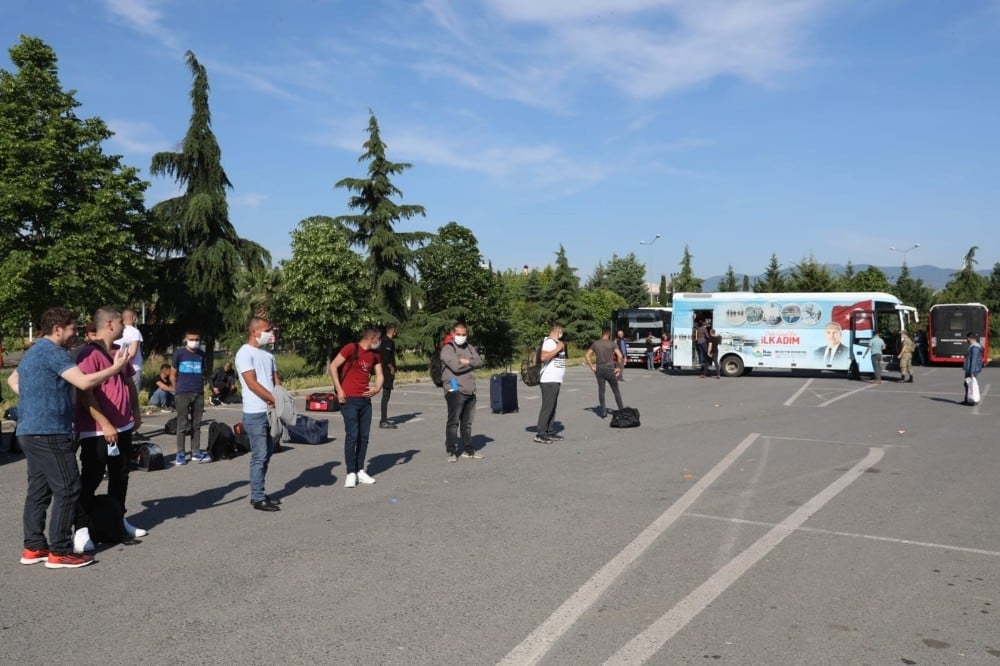 İlkadım’dan kınalı kuzulara ulaşım desteği 