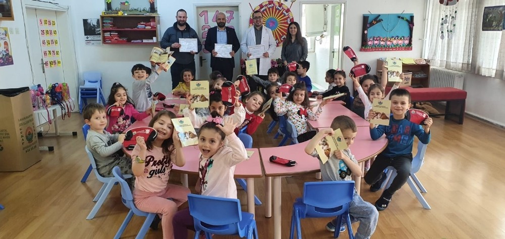 İlkadımlı miniklere meslek tanıtımı 