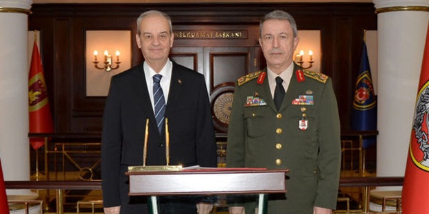 İlker Başbuğ: Cinnet noktasındalar