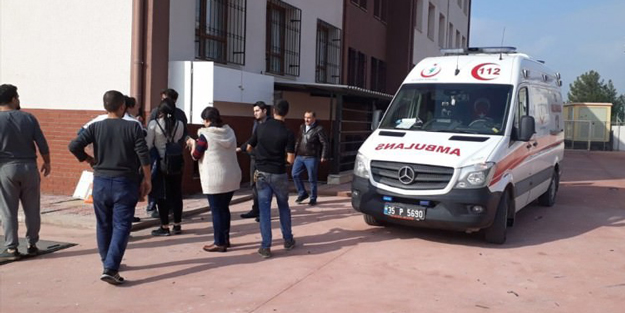 İlköğretim okulunda patlama! Yaralılar var