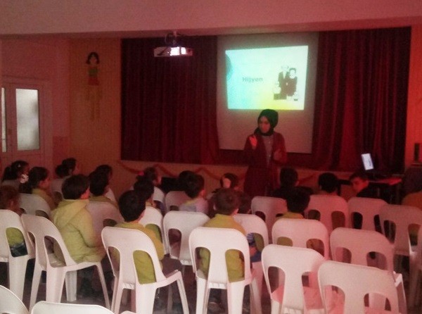 İlkokul öğrencilerine hijyen eğitimi 