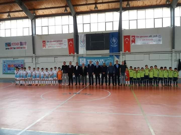 İlkokullar arası futsal heyecanı sona erdi 