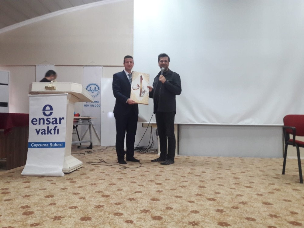 İmam Hatip Lisesi öğrencileri stand-up Demirkaynak’la buluştu 
