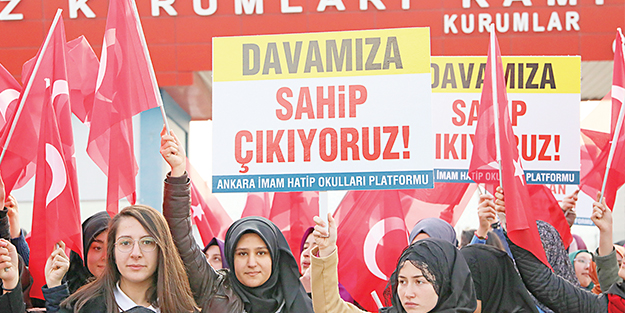 İHL'lilerden FETÖ'cü hainlere sıkı takip