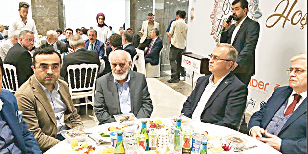 İmam Hatip sevdalıları ÖNDER iftarında buluştu