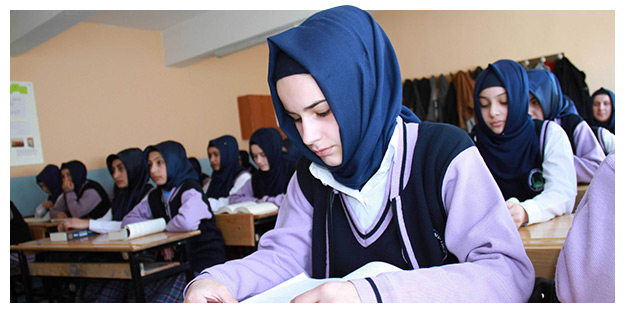 İmam hatiplere akın var