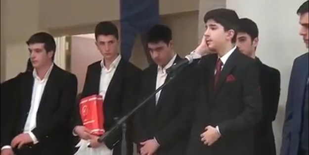 İmam Hatipli gençten muhteşem bir ezan
