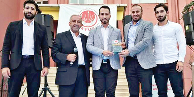 İmam Hatiplinin görevi örnek olmaktır