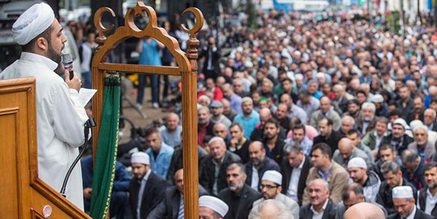 ‘İmamlar Almanca konuşmak zorunda’ açıklamasına tepki