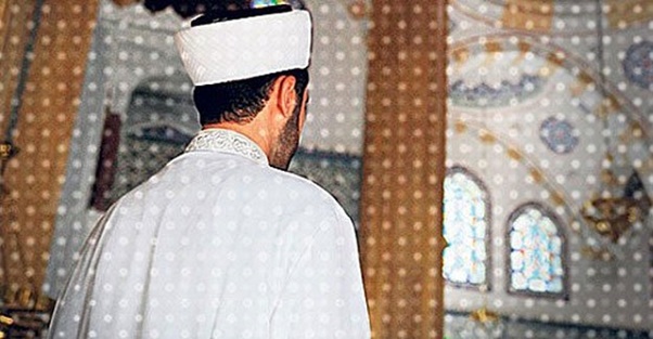 İmamlık sevdası engel tanımadı