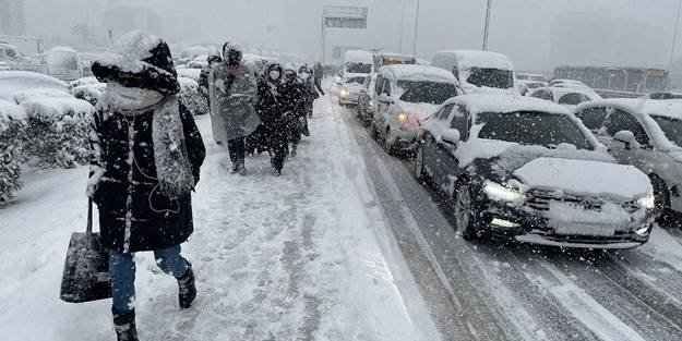 İmamoğlu bir porsiyon daha balık söyle! İstanbul'a kar geri geliyor