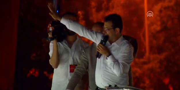 İmamoğlu Erdoğan ile Yıldırım'a teşekkür edince CHP'liler yuhaladı!