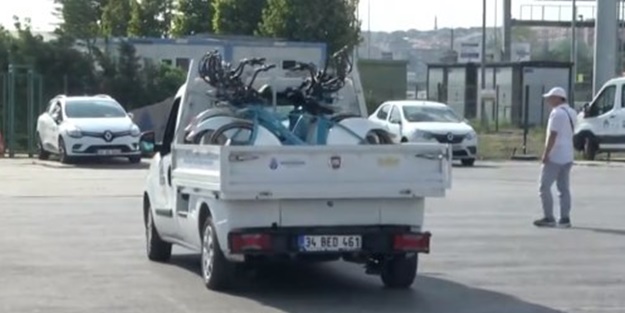 İmamoğlu makam aracı bulmayınca bisikletleri getirtti