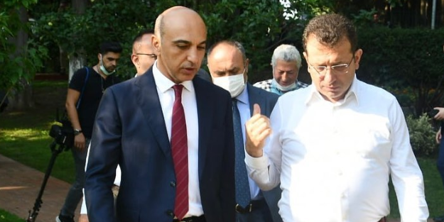 İmamoğlu o CHP'liyle Kılıçdaroğlu'nun önünde birbirine girdi! "Sokağa çıkamıyorsun, gelmiş konuşuyorsun"