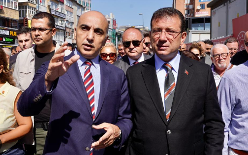 İmamoğlu yüzünden sokağa çıkamıyorum demişti. Ne oldu da döndün Kerimoğlu? Bakırköy Belediye Başkanı Bülent Kerimoğlu İmamoğlu ile kol kola