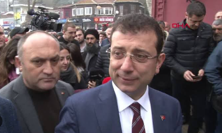 İmamoğlu’na koruma ordusu! Belediye ziyaretinde kendisine 15 araç eşlik etti