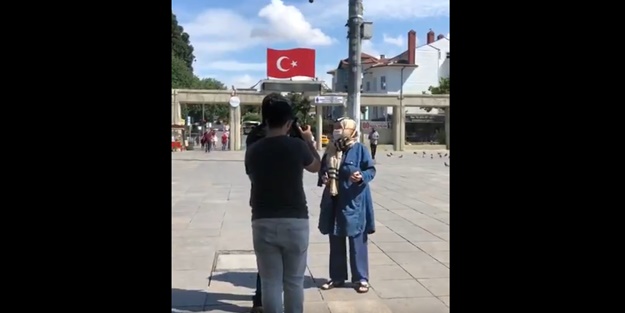 İmamoğlu'nun ekibine saniyeler içinde nakavt! İBB TV muhabiri sufle verse de durumu kurtaramadı