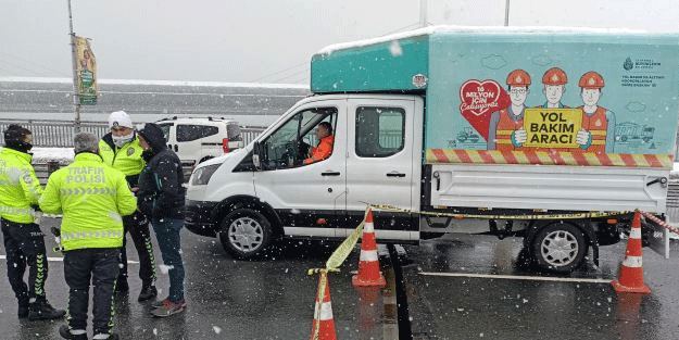 İmamoğlu'nun öve öve bitiremediği Unkapanı Köprüsü üçüncü kez ayrıldı