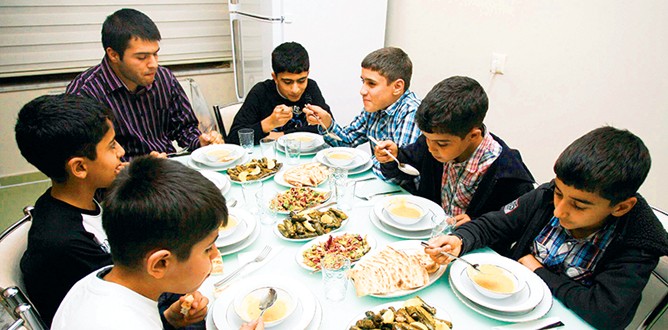 Devlet imkan sağlıyor çocuklar da başarıyor