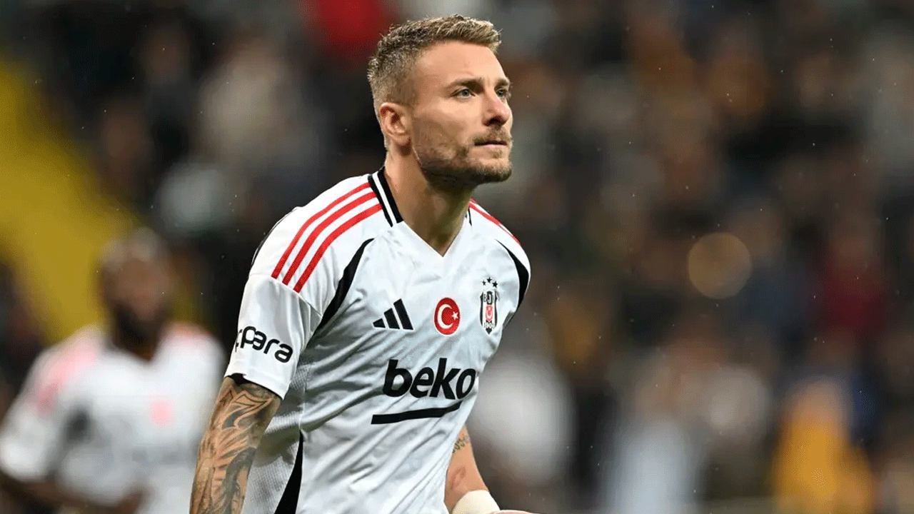Immobile şov yaptı, kartal yüksekten uçtu