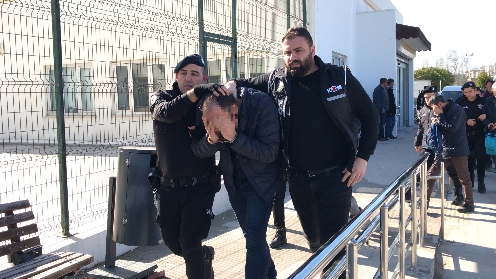 İmza taklidiyle 186 milyonluk vurguna 6 tutuklama 