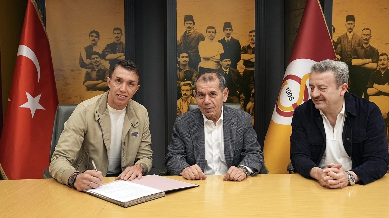 İmzalar resmen atıldı! Muslera’nın sahibi olduğu takım Galatasaray ile anlaştı