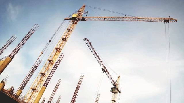 İmzayı atıp inşaat istediler