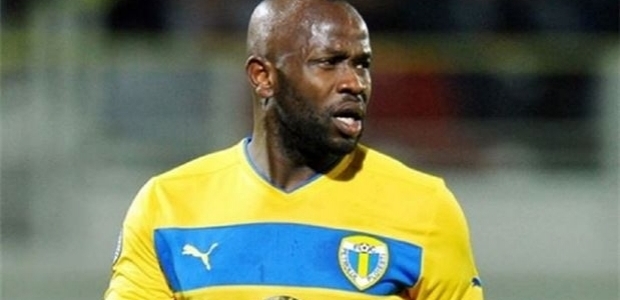 Toto imzayı atmadan gitti